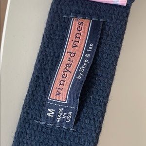 VINEYARD VINES SIZE M WOMENS BELT (never worn)